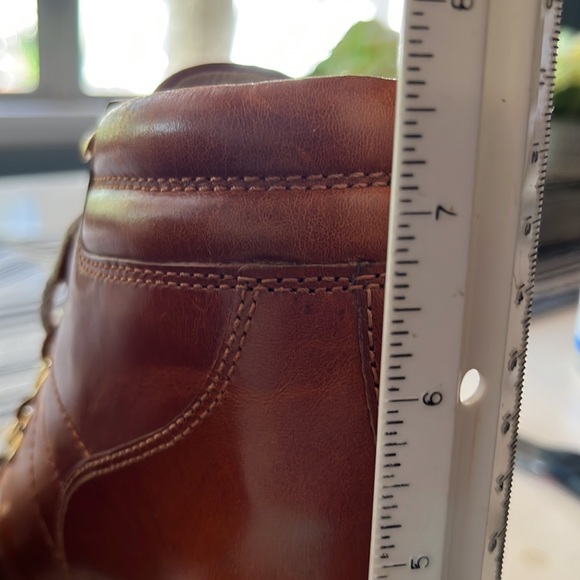 New Michael Kors lace up ankle boots/booties in caramel color, size 10 - Picture 8 of 9